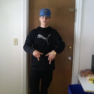 Meet your Posher, Andrew